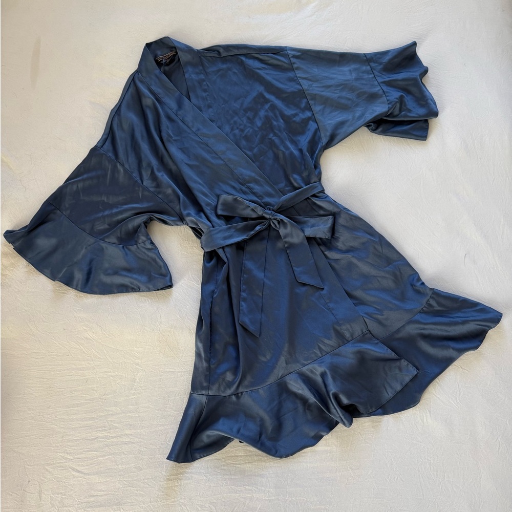 Victoria Secret Silk-Feel Short Robe